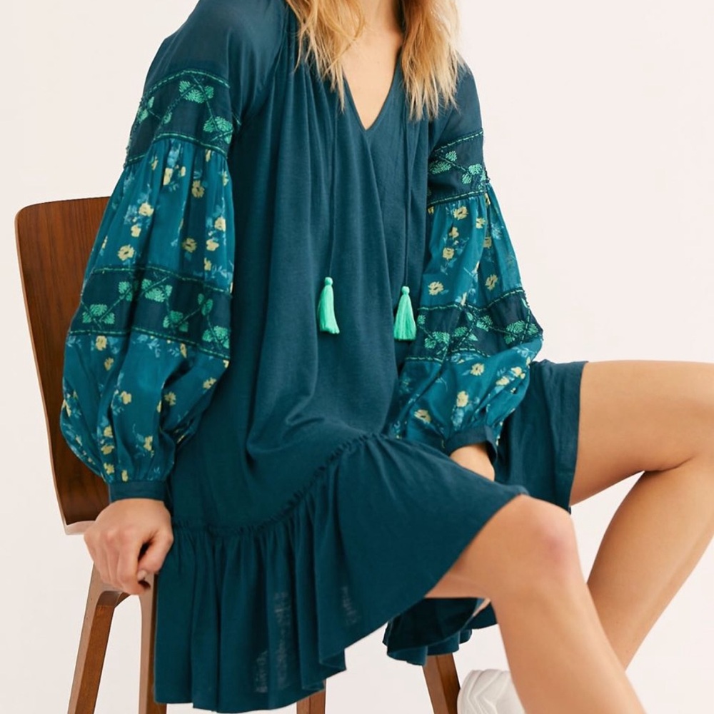 Free People “Mix It Up Tunic” (Jade) XS 
NWOT